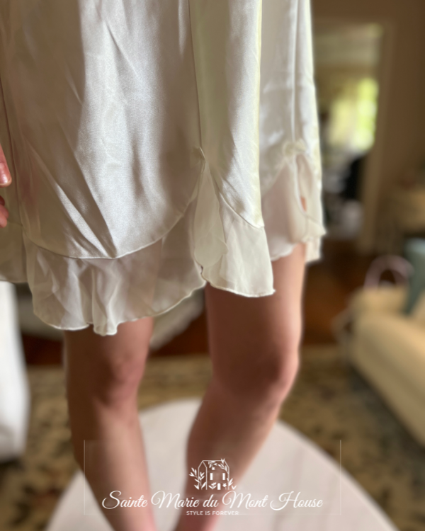 White Bridal Nightgown and Robe - Image 13